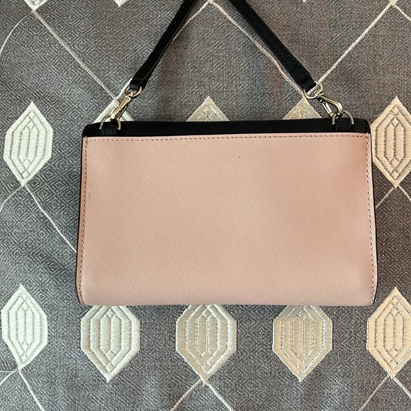 KATE SPADE Light Pink and Black Phone Crossbody - Picture 2 of 6